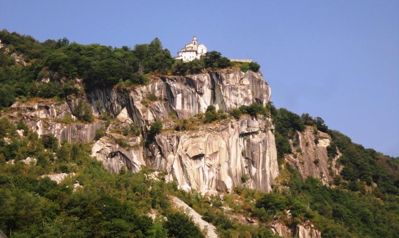 Casa Liviya - Appartamento Con Vista Lago Madonna Del Sasso Dış mekan fotoğraf